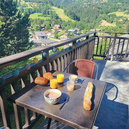 Appartement Dans Chalet Avec Piscine Couverte Saint-Gervais-les-Bains Exterior photo